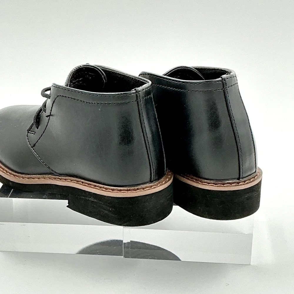 Deer Stags Boys Size 11 Chukka Boot Black NEW Ballard Kids $50